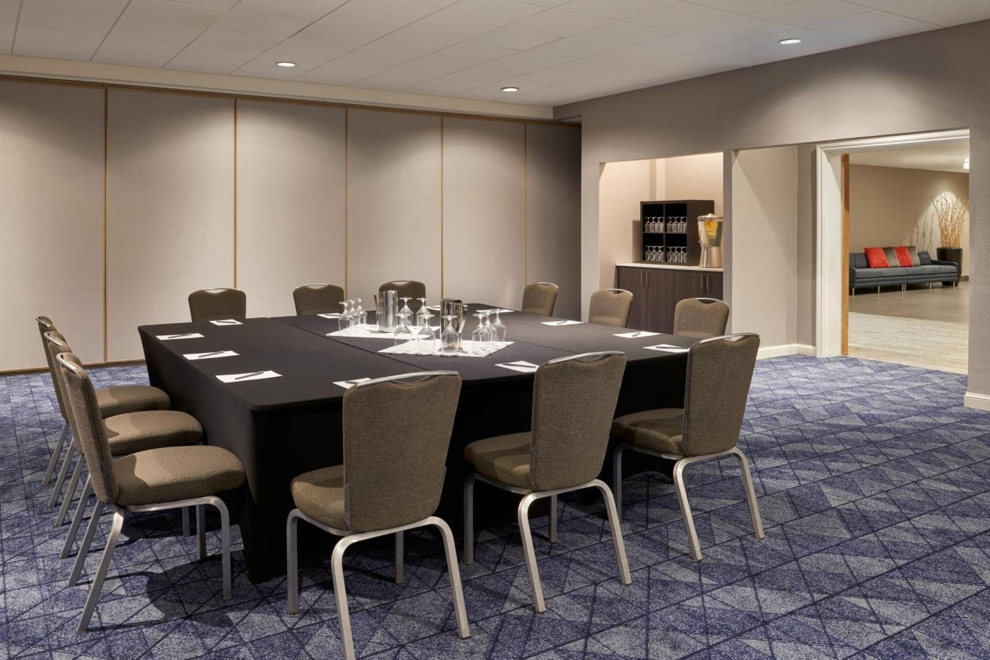 Courtyard By Marriott Ottawa Downtown Hotell Exteriör bild