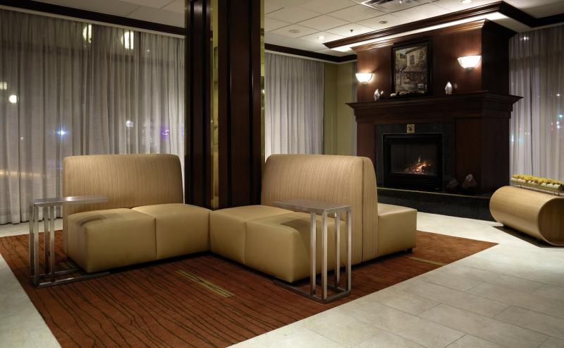 Courtyard By Marriott Ottawa Downtown Hotell Exteriör bild