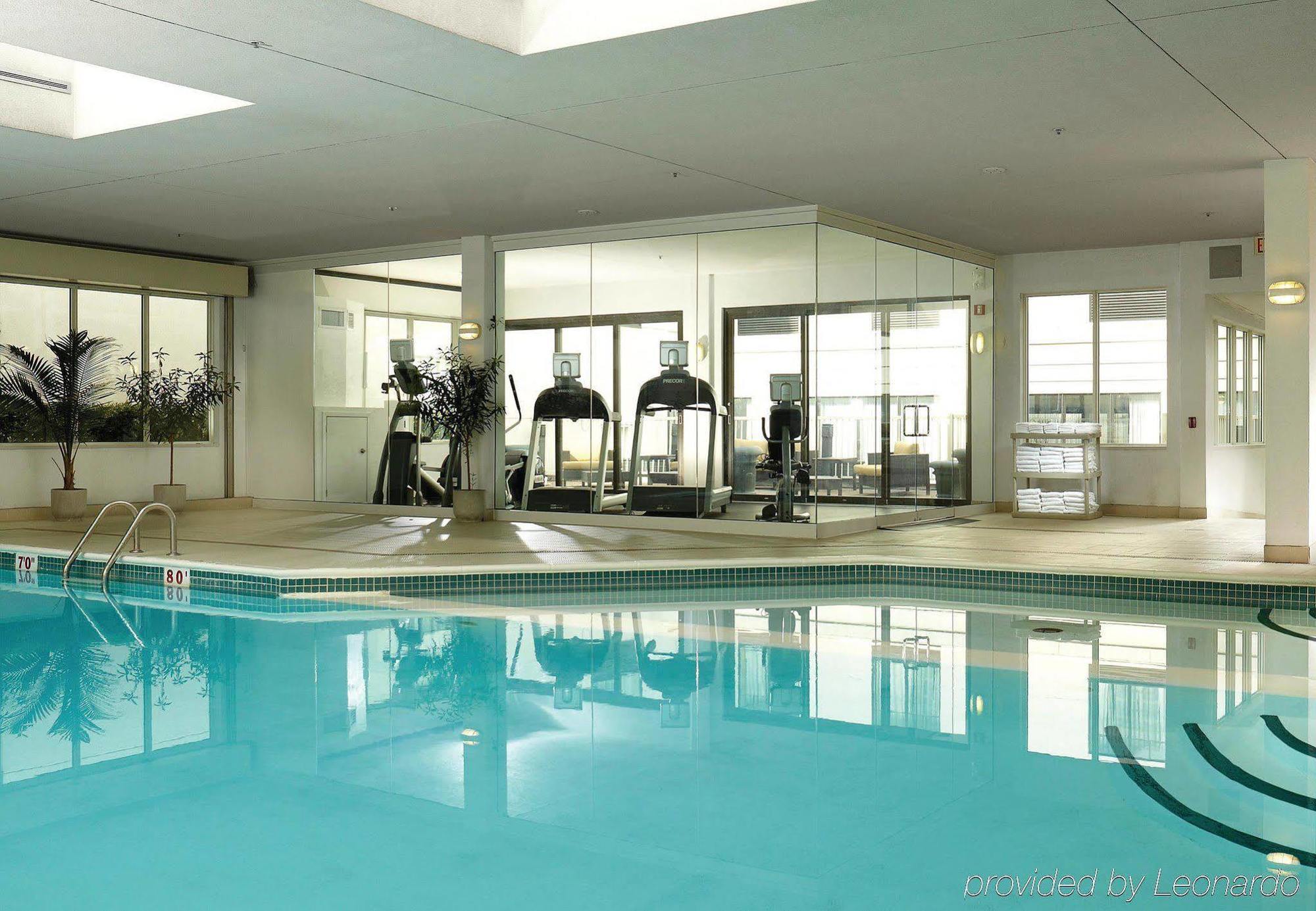 Courtyard By Marriott Ottawa Downtown Hotell Exteriör bild